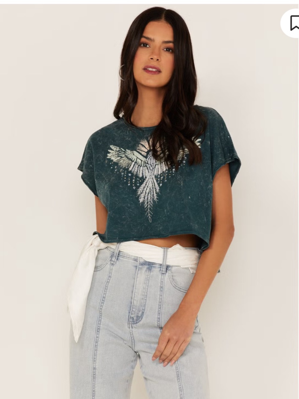 SHYANNE graphic crop top